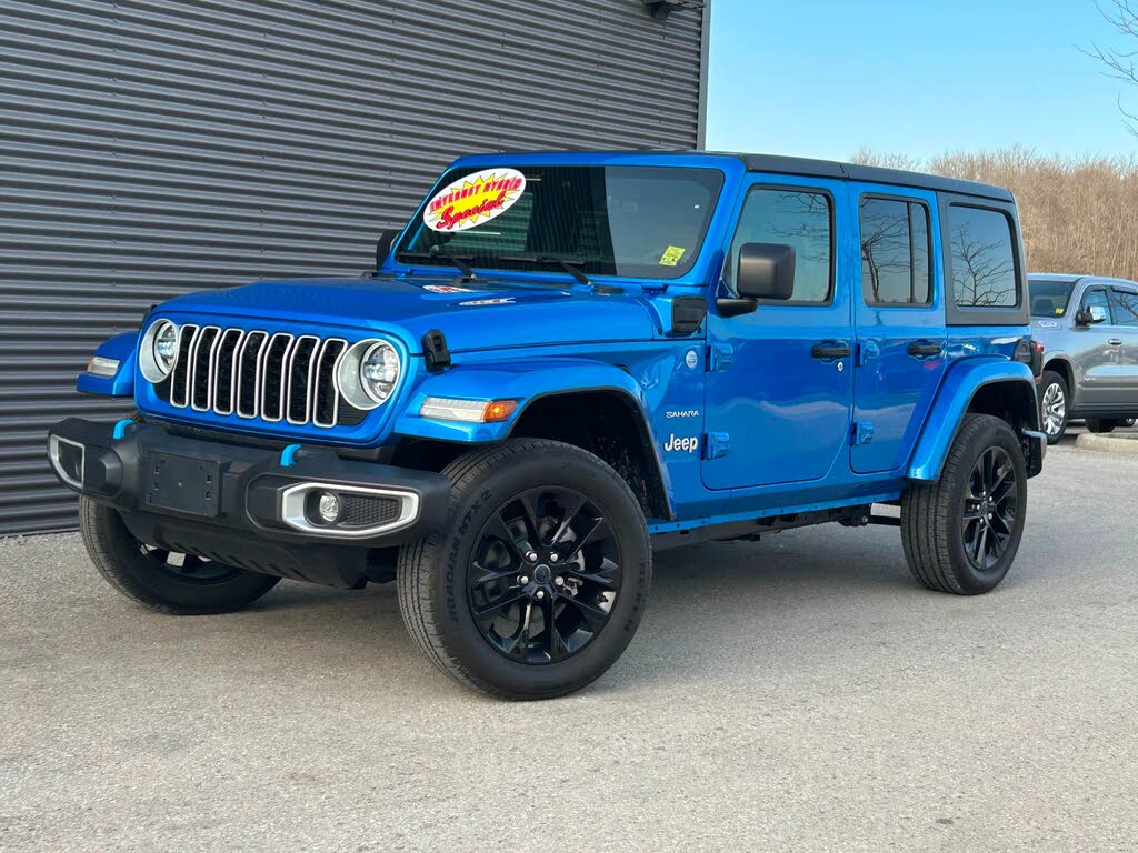 2024 Jeep Wrangler 4xe Sahara 4WD