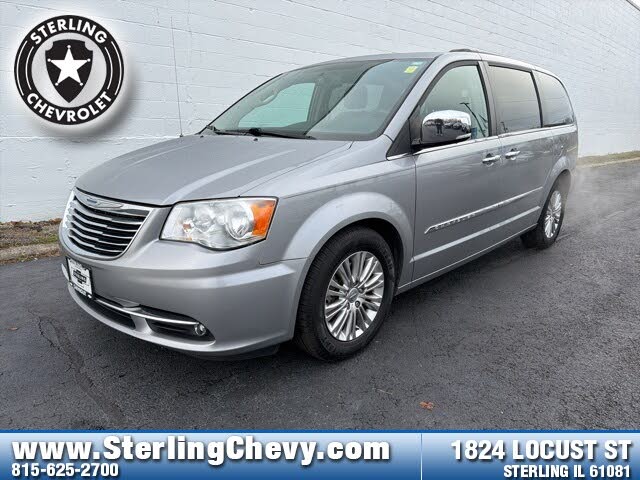 2015 Chrysler Town & Country Touring-L FWD