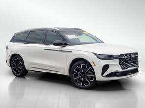 Lincoln Nautilus Reserve AWD