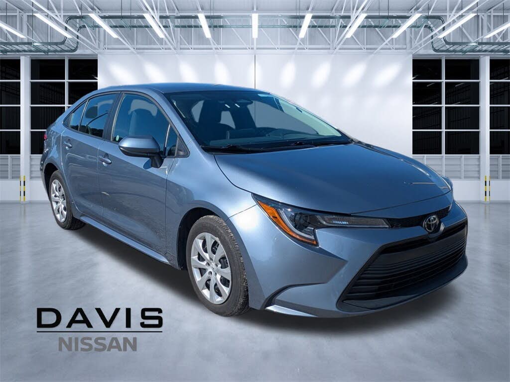 2024 Toyota Corolla LE FWD