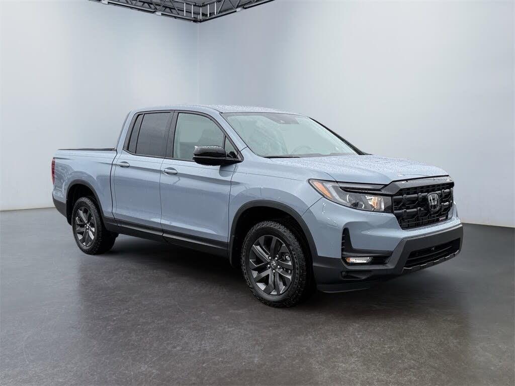 2025 Honda Ridgeline Sport AWD