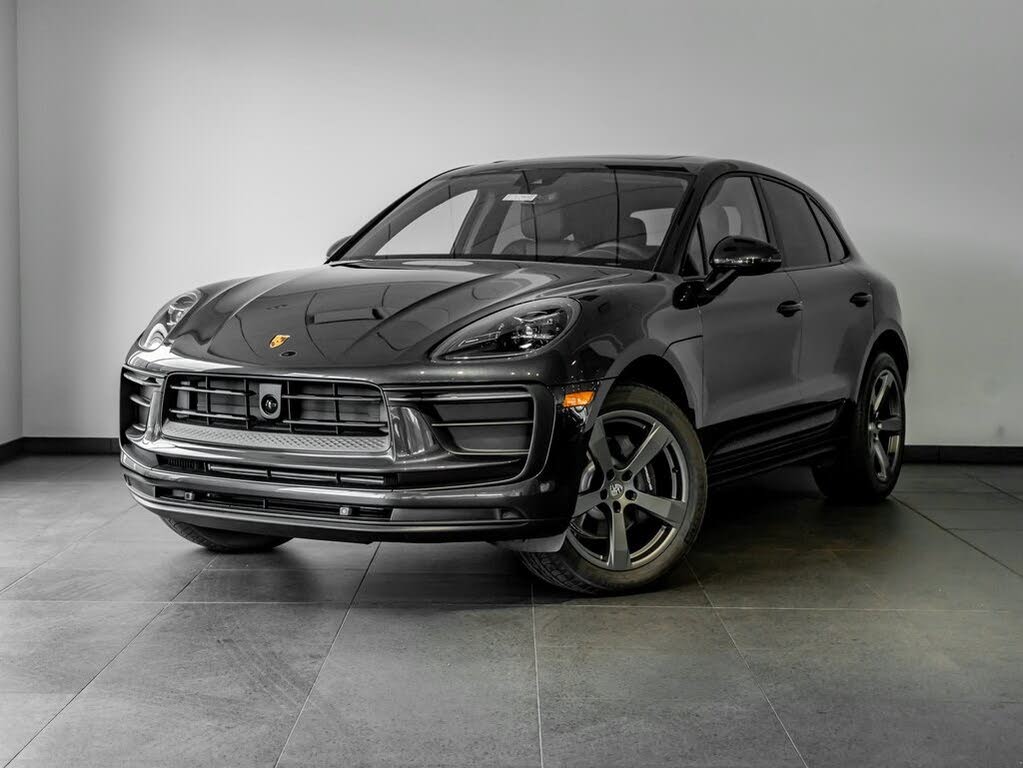 2026 Porsche Macan AWD