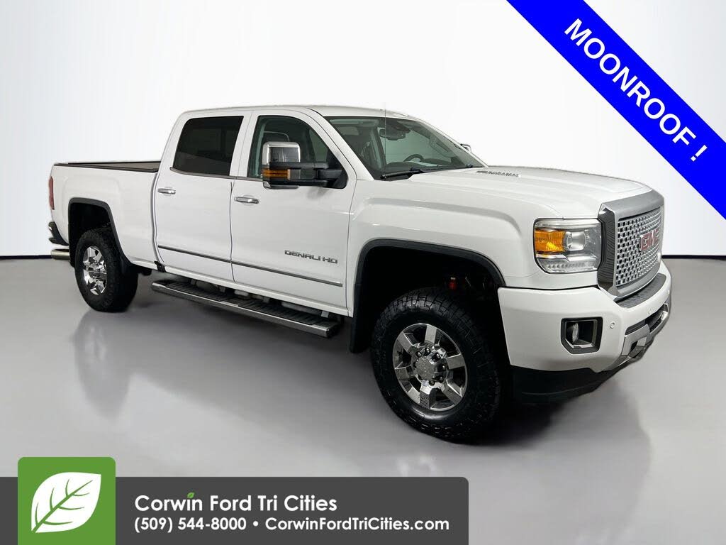 2016 GMC Sierra 3500HD Denali Crew Cab LB DRW 4WD