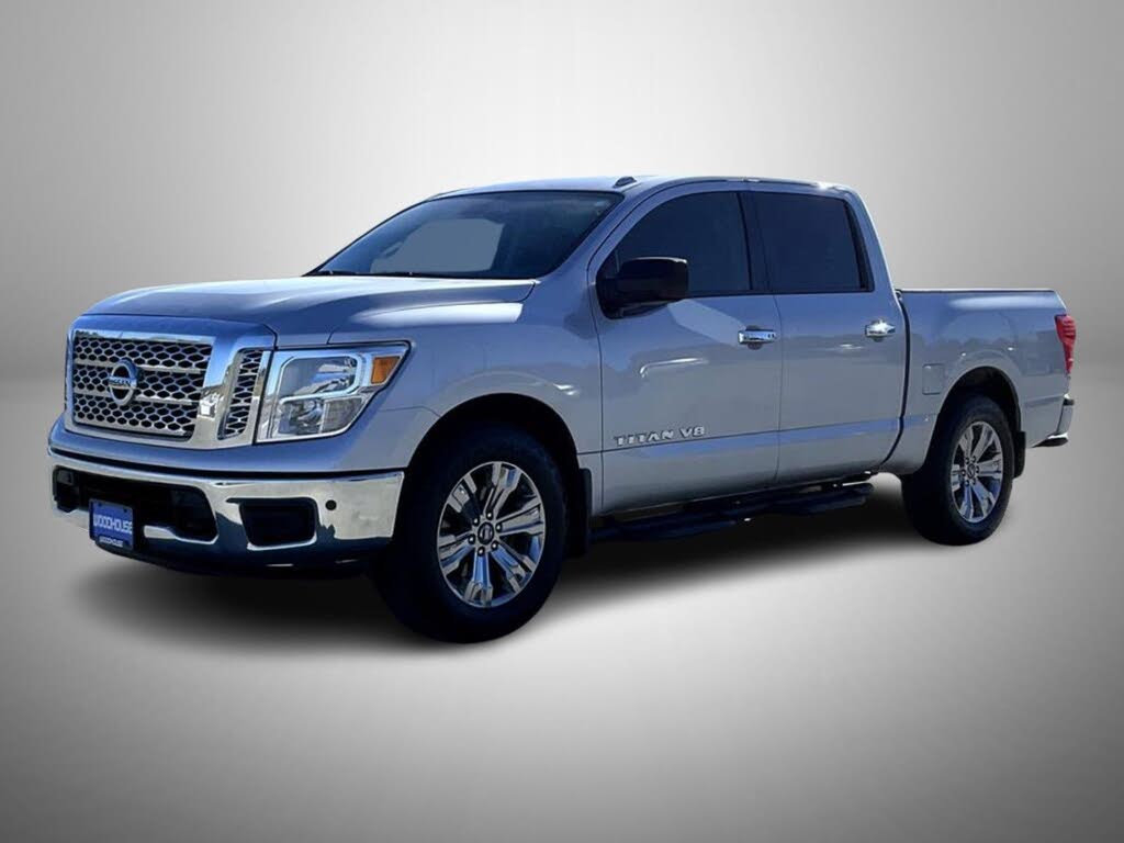 2018 Nissan Titan SV Crew Cab 4WD