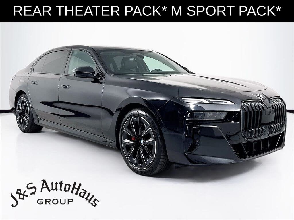 2024 BMW 7 Series 740i RWD