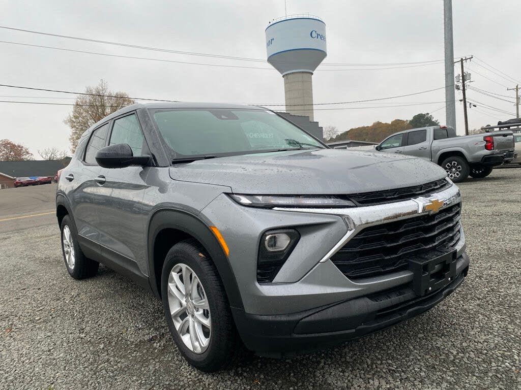 2026 Chevrolet Trailblazer LS FWD
