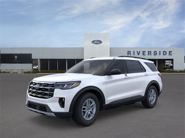 2026 Ford Explorer Active RWD