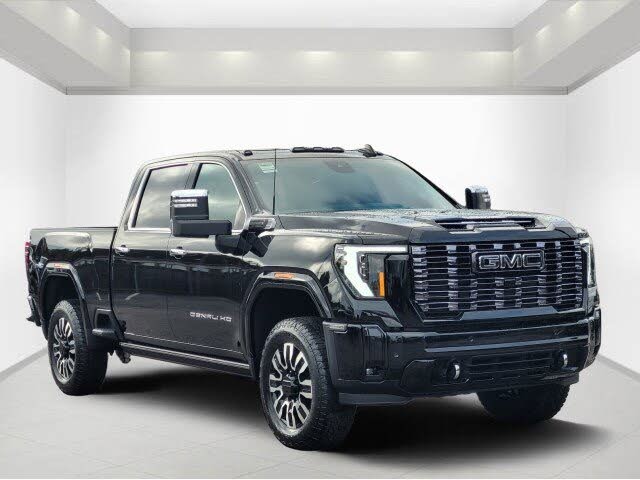 2026 GMC Sierra 2500HD Denali Ultimate Crew Cab 4WD