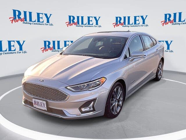 2019 Ford Fusion Hybrid Titanium FWD