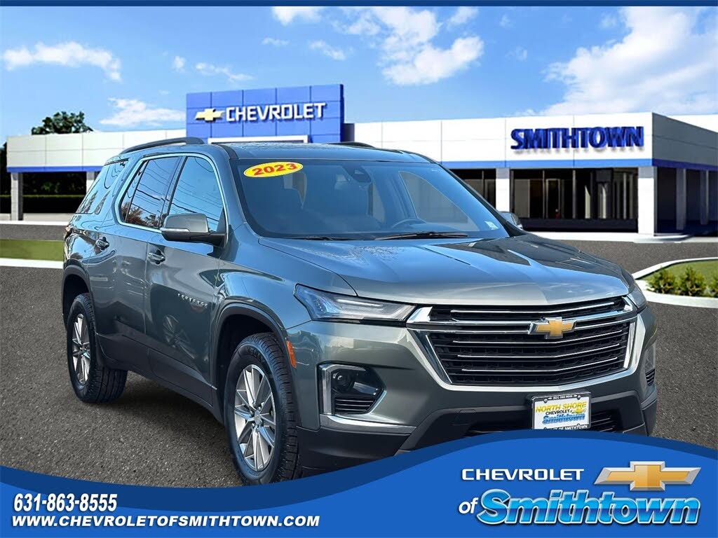 2023 Chevrolet Traverse LT Cloth AWD