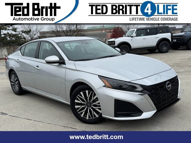 2023 Nissan Altima 2.5 SV FWD