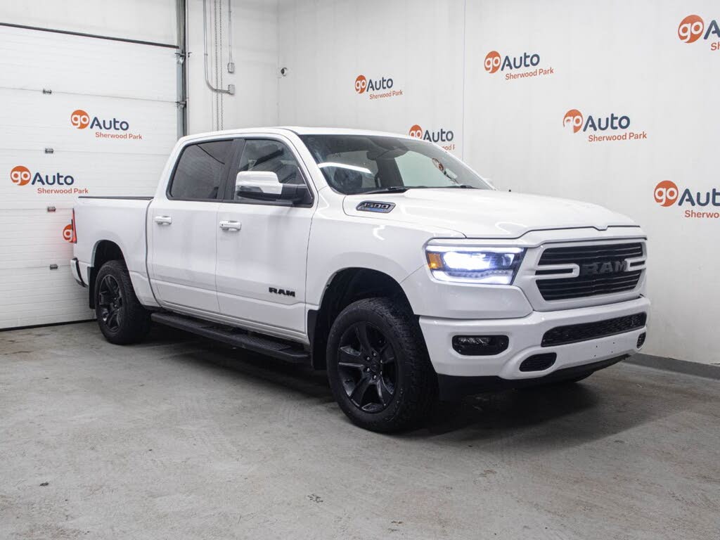 RAM 1500 Sport Crew Cab 4WD 2023