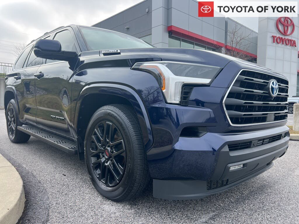 2024 Toyota Sequoia SR5 4WD