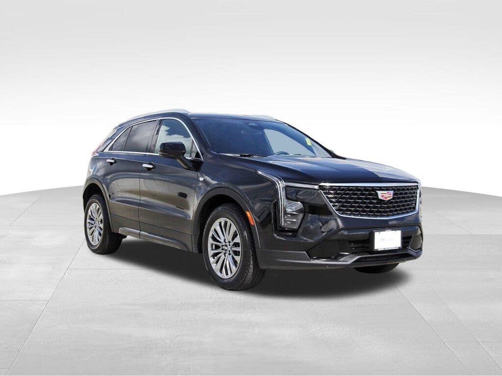 2025 Cadillac XT4 Premium Luxury FWD