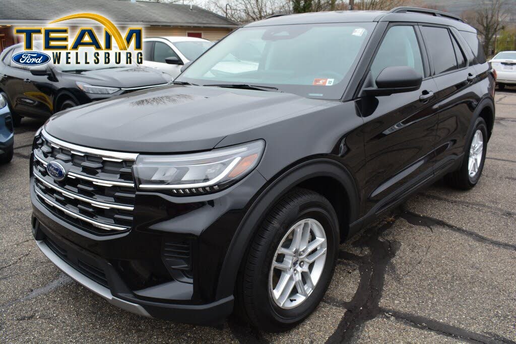 2026 Ford Explorer Active AWD