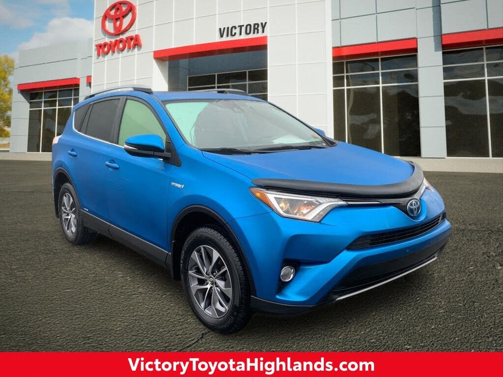 2017 Toyota RAV4 Hybrid XLE AWD