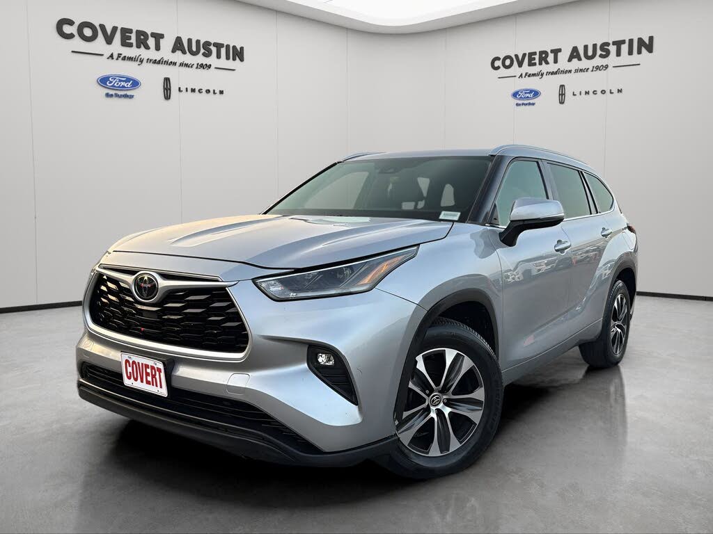 2021 Toyota Highlander XLE FWD