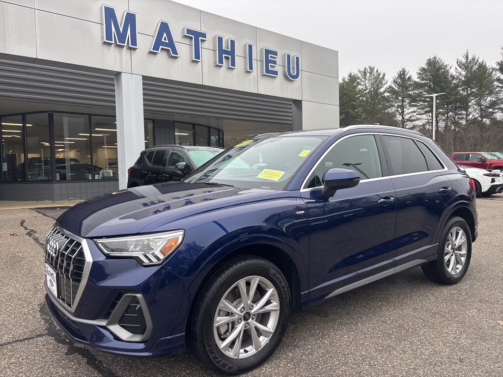 2023 Audi Q3 quattro Premium S Line 45 TFSI