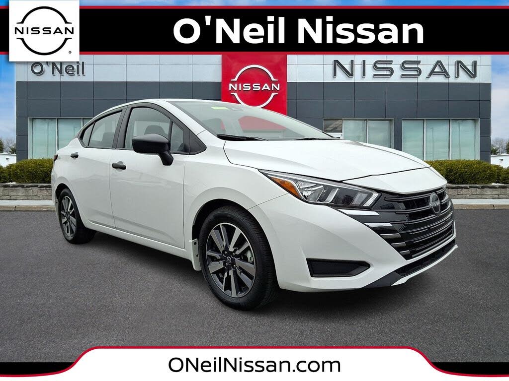 2023 Nissan Versa S FWD