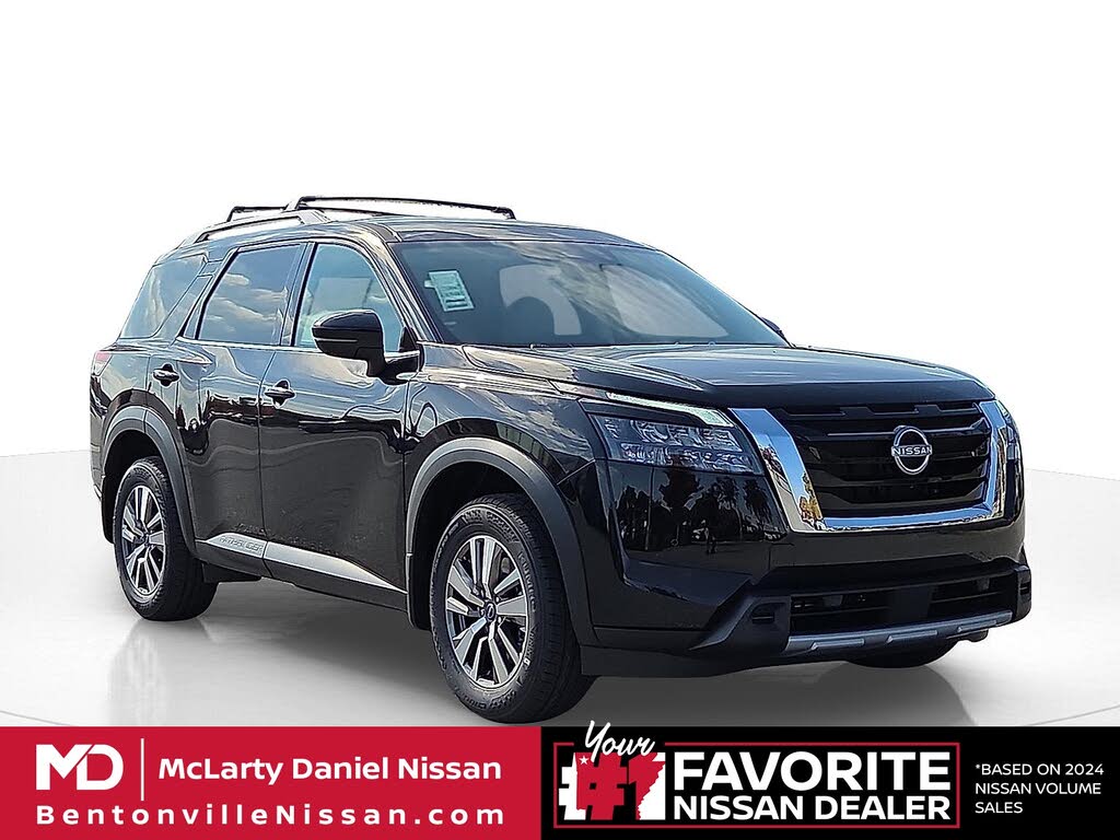 2025 Nissan Pathfinder SL 4WD