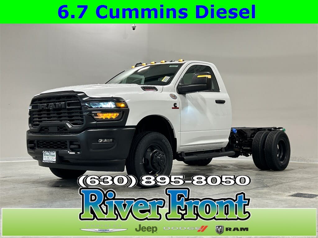 2026 RAM 3500 Chassis Tradesman Regular Cab DRW 4WD