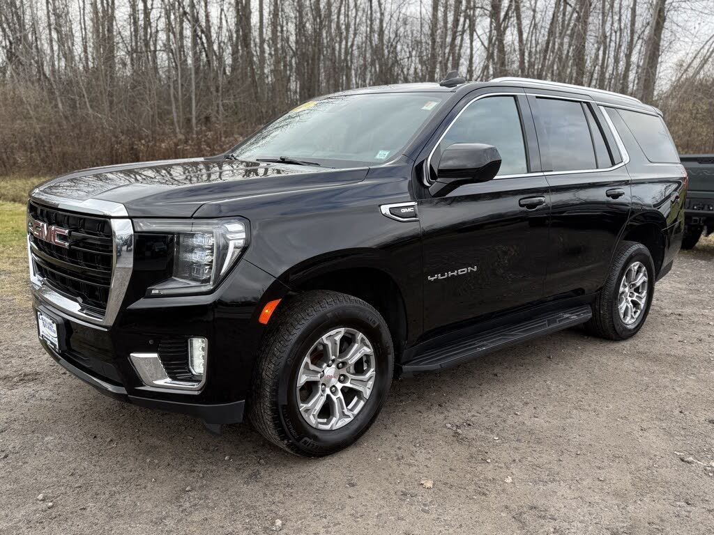 2022 GMC Yukon SLE 4WD