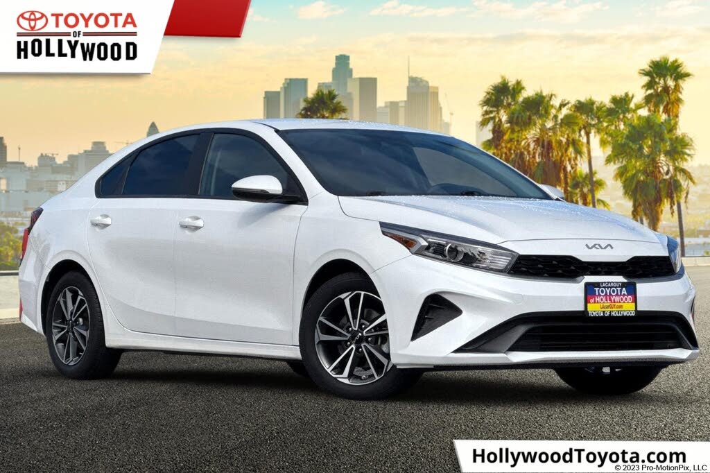 2023 Kia Forte LXS FWD