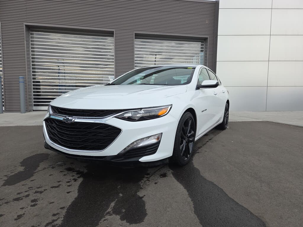 2024 Chevrolet Malibu LT with 1LT FWD