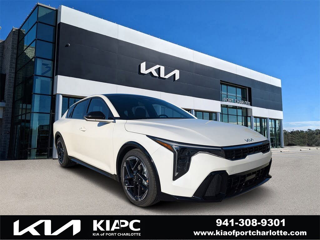 2025 Kia K4 GT-Line FWD