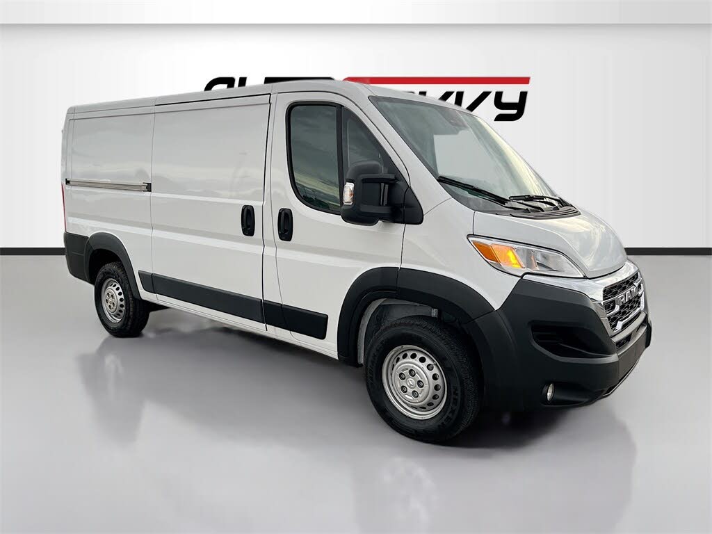 2025 RAM ProMaster 2500 Tradesman 136 Low Roof Cargo Van FWD