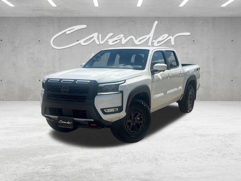 2026 Nissan Frontier PRO-4X Crew Cab 4WD