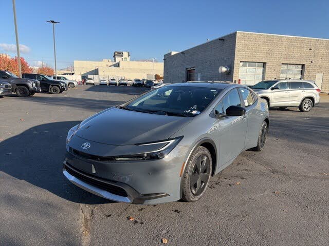 2026 Toyota Prius Plug-In Hybrid SE FWD