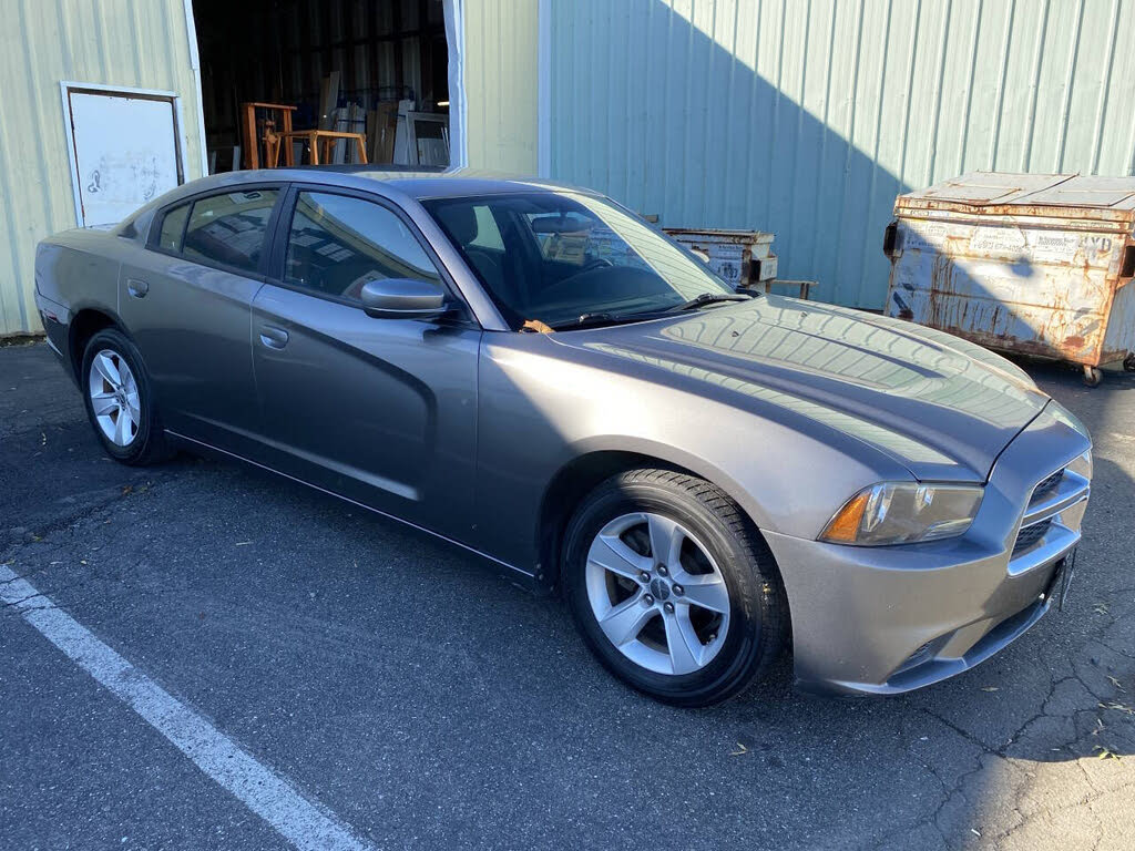 2011 Dodge Charger SE RWD