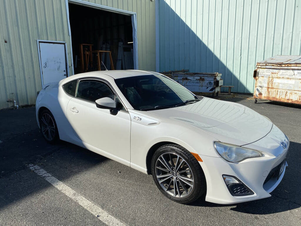 2014 Scion FR-S Base
