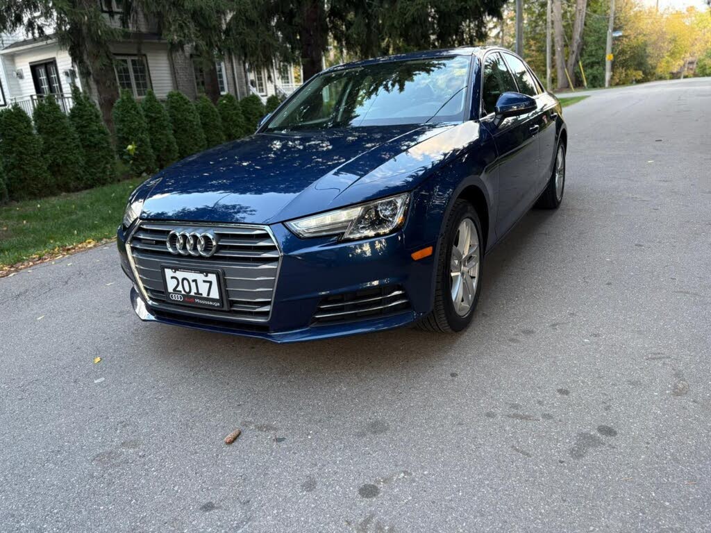 2017 Audi A4 2.0T quattro Komfort AWD