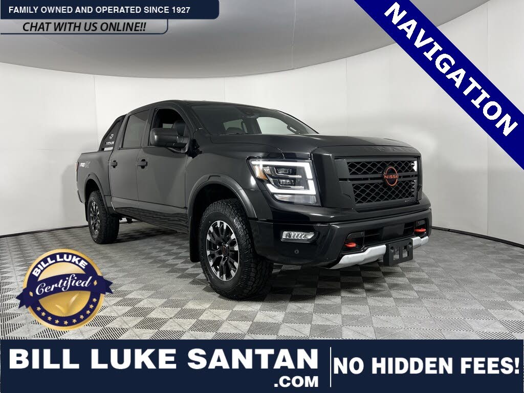 2023 Nissan Titan PRO-4X Crew Cab 4WD