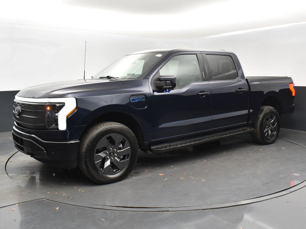 2025 Ford F-150 Lightning Lariat SuperCrew AWD