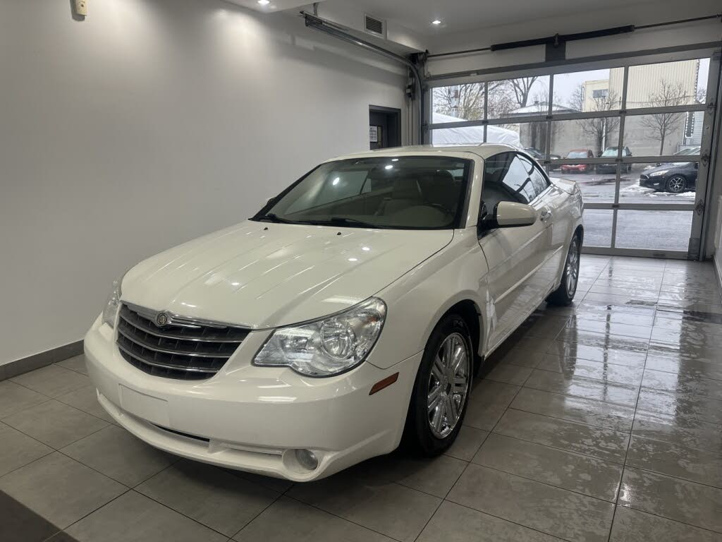 2008 Chrysler Sebring Limited Convertible FWD