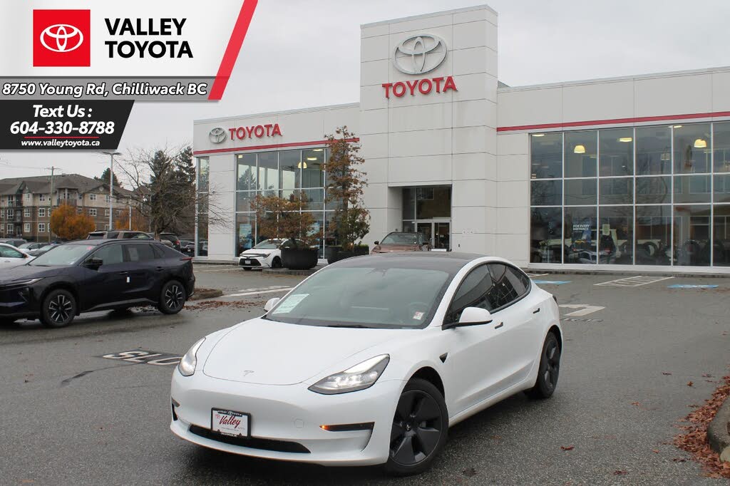 2022 Tesla Model 3 RWD