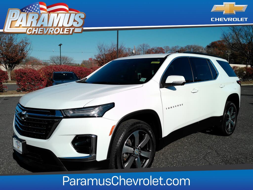 2023 Chevrolet Traverse LT Leather AWD