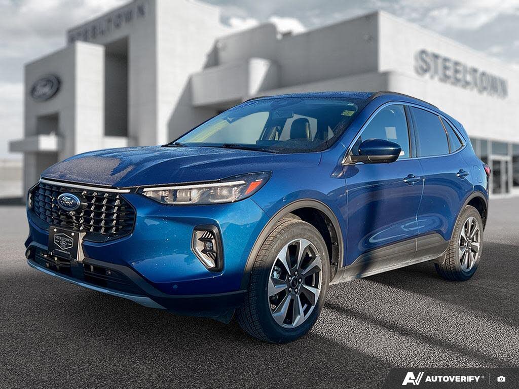 Ford Escape Platinum AWD 2023