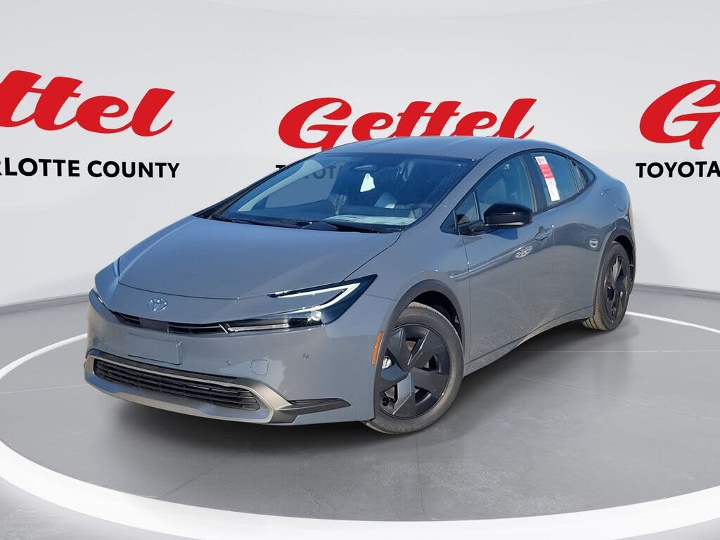 2026 Toyota Prius Plug-In Hybrid SE FWD