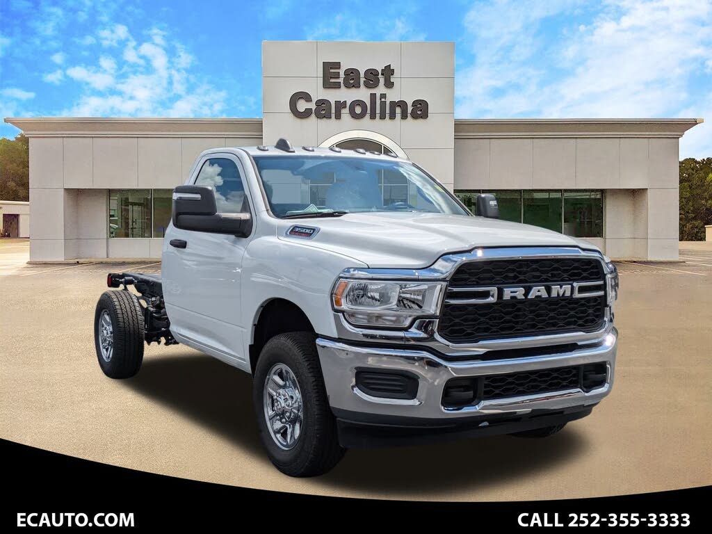 2024 RAM 3500 Chassis Tradesman Regular Cab 4WD