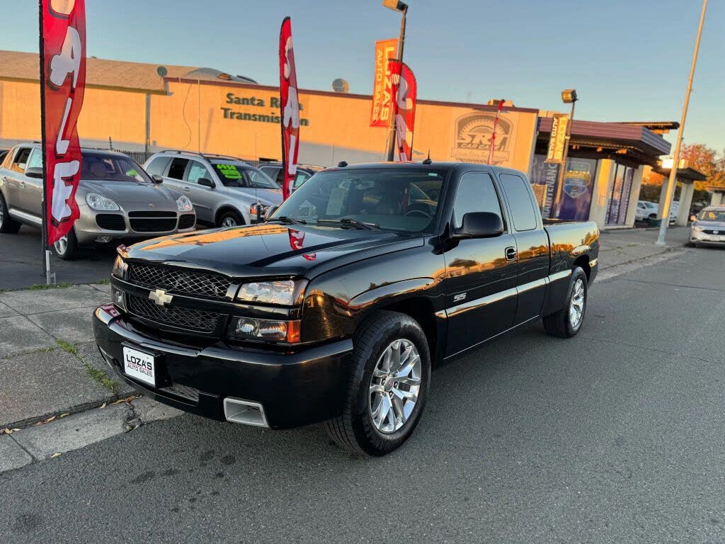 2004 Chevrolet Silverado SS Extended Cab AWD