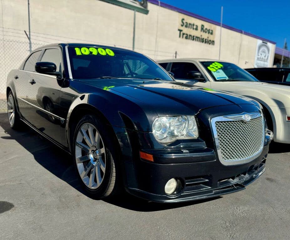 2006 Chrysler 300 SRT8 RWD