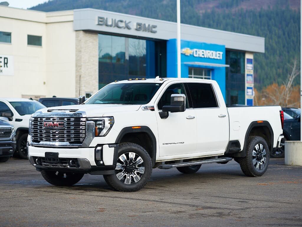 GMC Sierra 3500HD Denali Crew Cab 4WD 2024