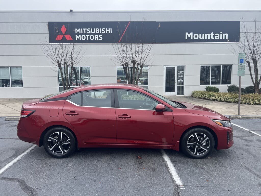 2024 Nissan Sentra SV FWD