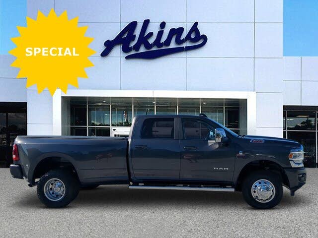 2024 RAM 3500 Laramie Crew Cab LB DRW 4WD