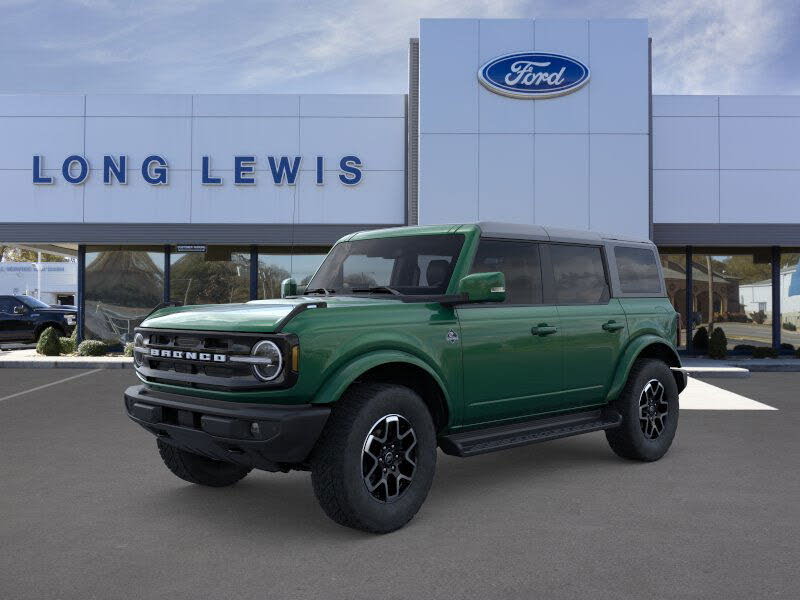 2025 Ford Bronco Outer Banks 4-Door 4WD