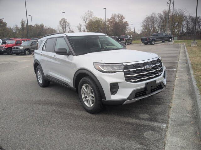 2026 Ford Explorer Active AWD